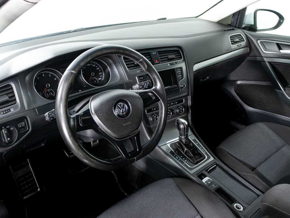 Volkswagen Golf 2013 года с пробегом. Фото: #6