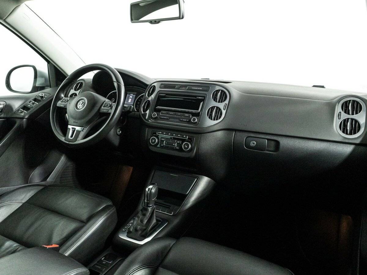 Volkswagen Tiguan 2012 года с пробегом. Фото: #8