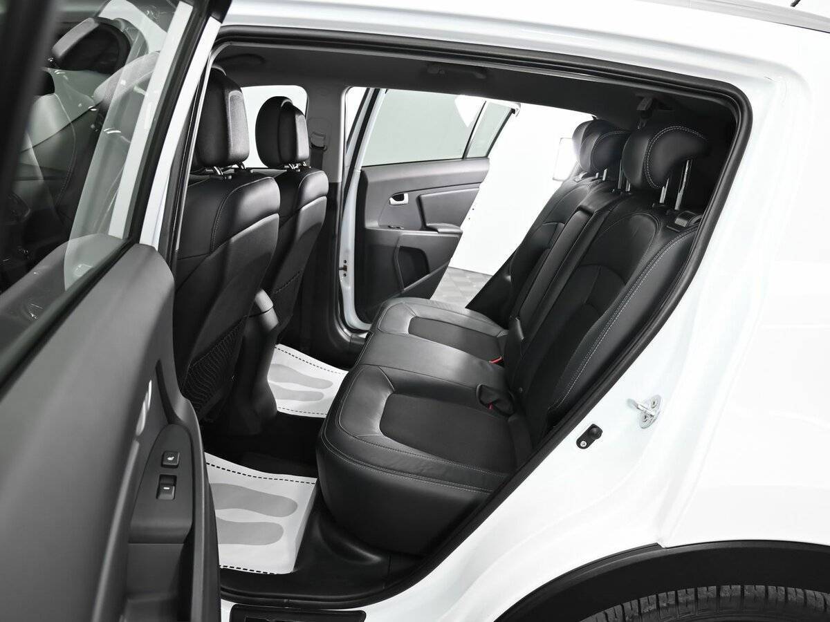 Kia Sportage 2012 года с пробегом. Фото: #13