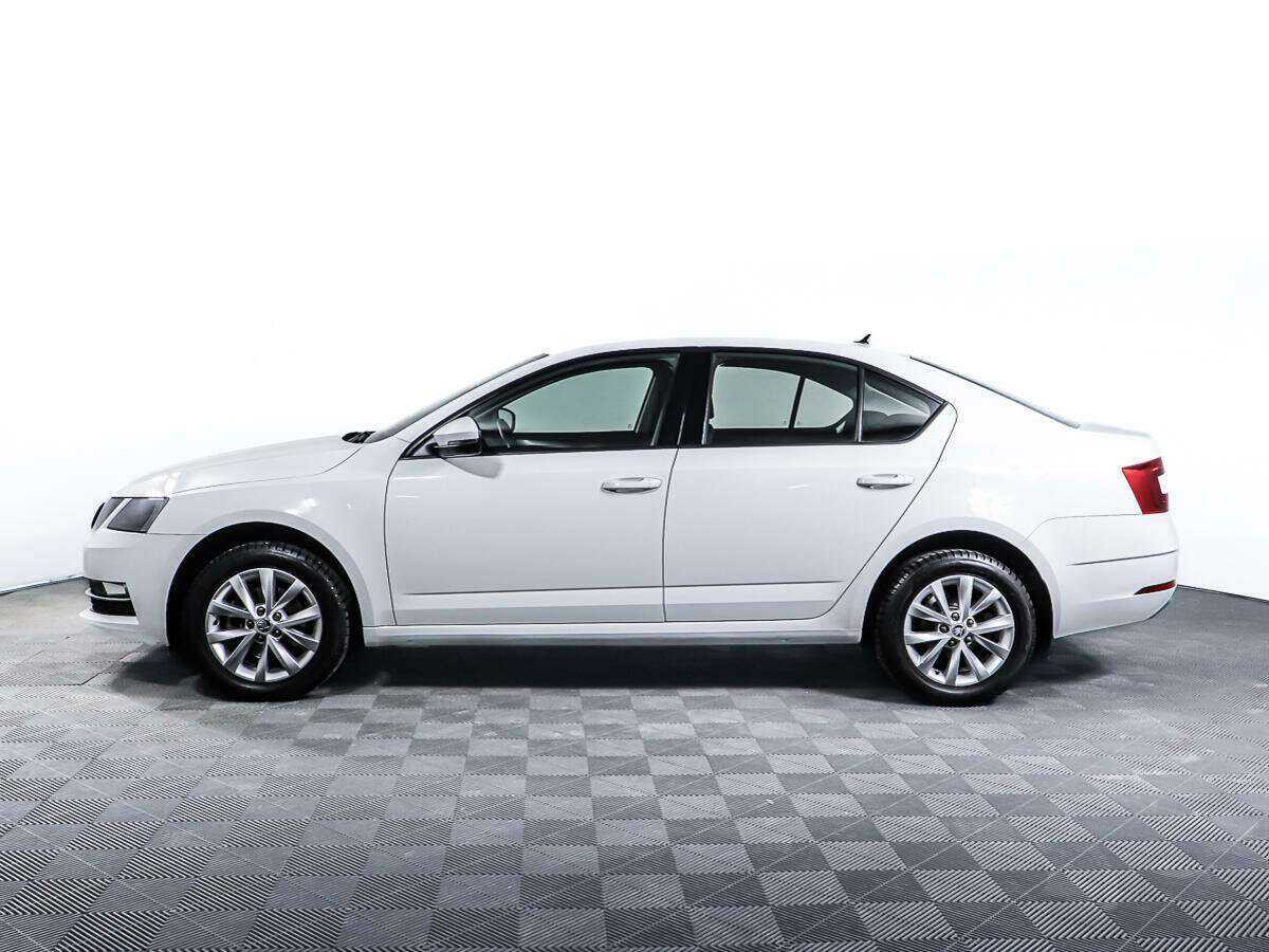 Skoda Octavia 2018 года с пробегом. Фото: #7
