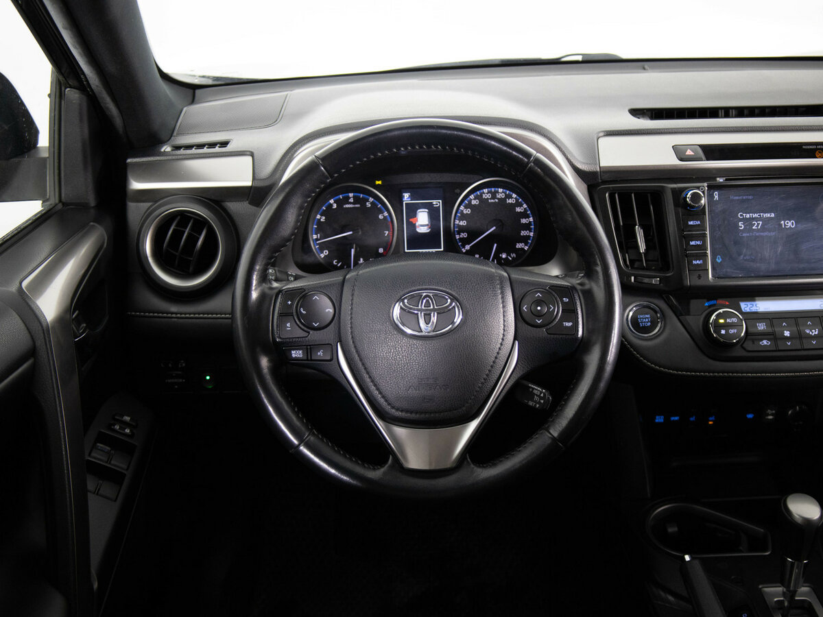 Toyota RAV4 2019 года с пробегом. Фото: #5