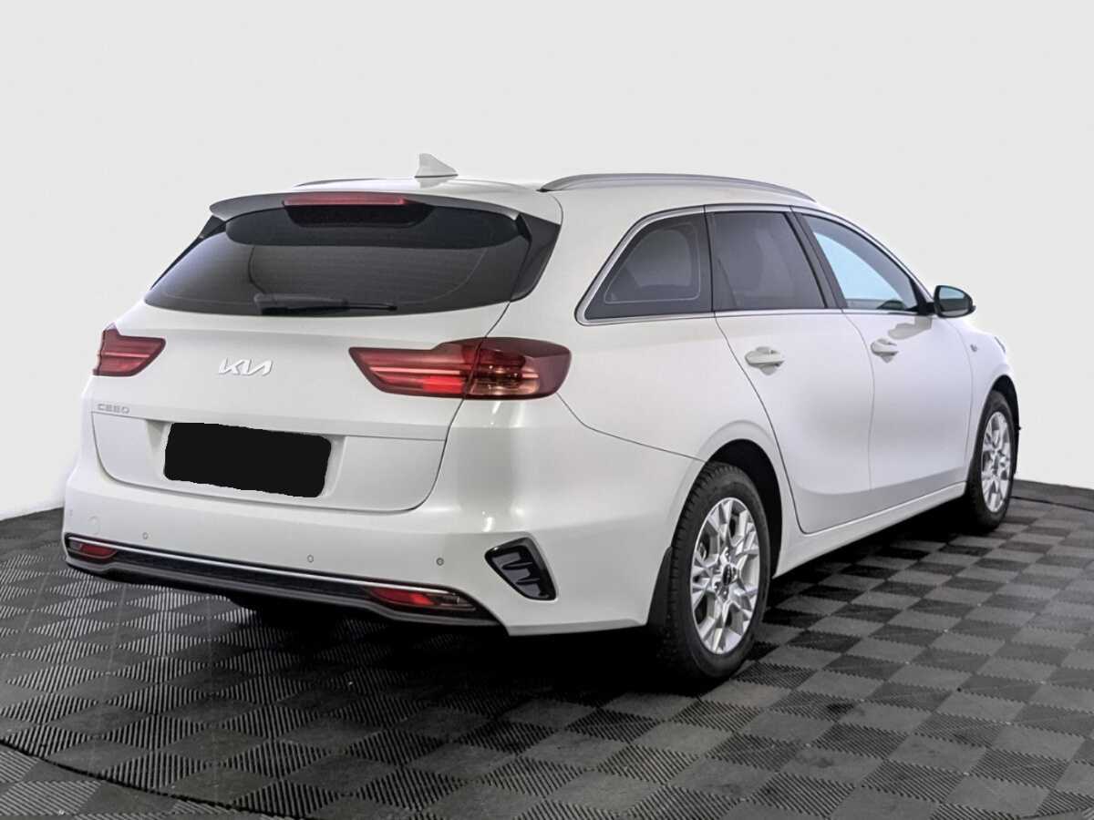 Kia Ceed 2022 года с пробегом. Фото: #4