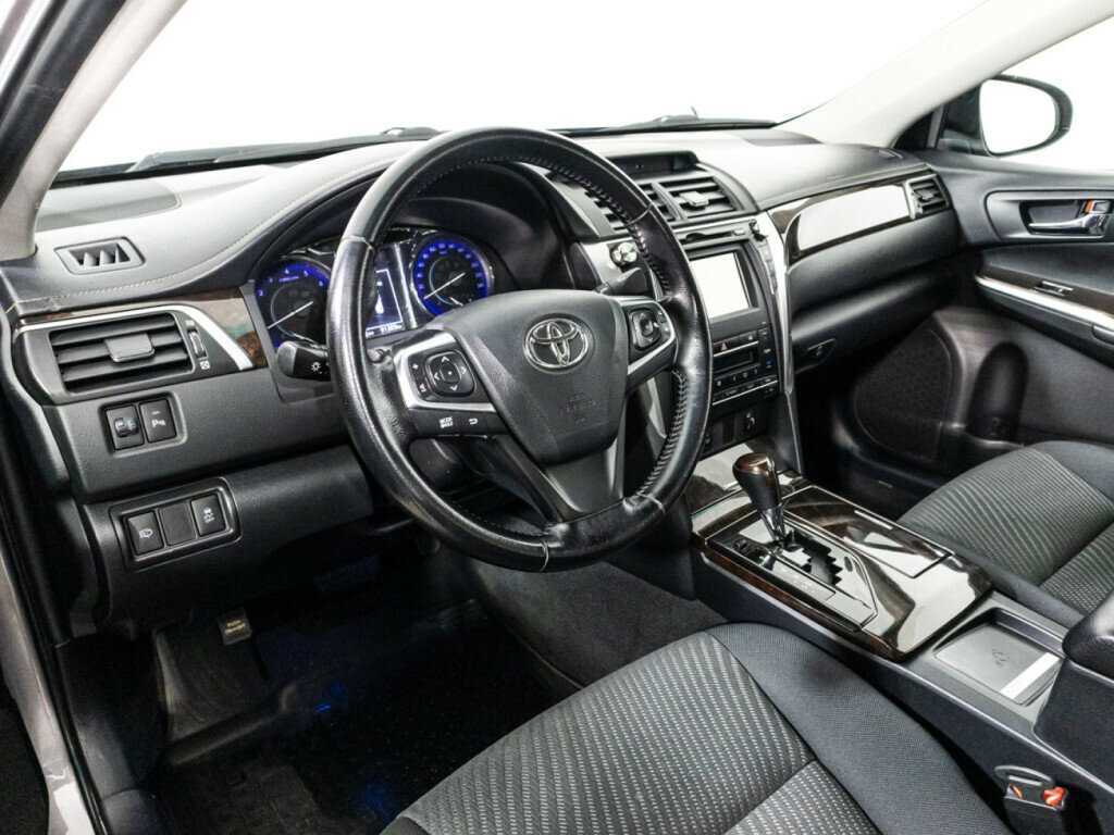 Toyota Camry 2015 года с пробегом. Фото: #10