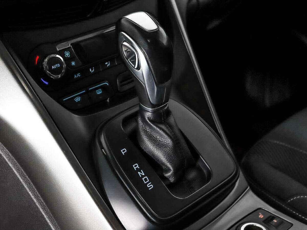 Ford Kuga 2014 года с пробегом. Фото: #9