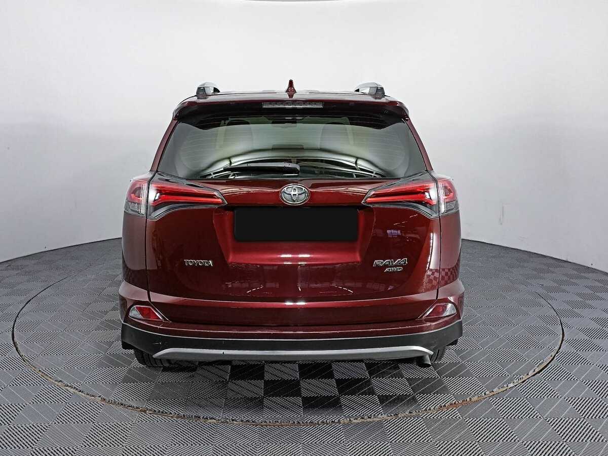 Toyota RAV4 2019 года с пробегом. Фото: #5