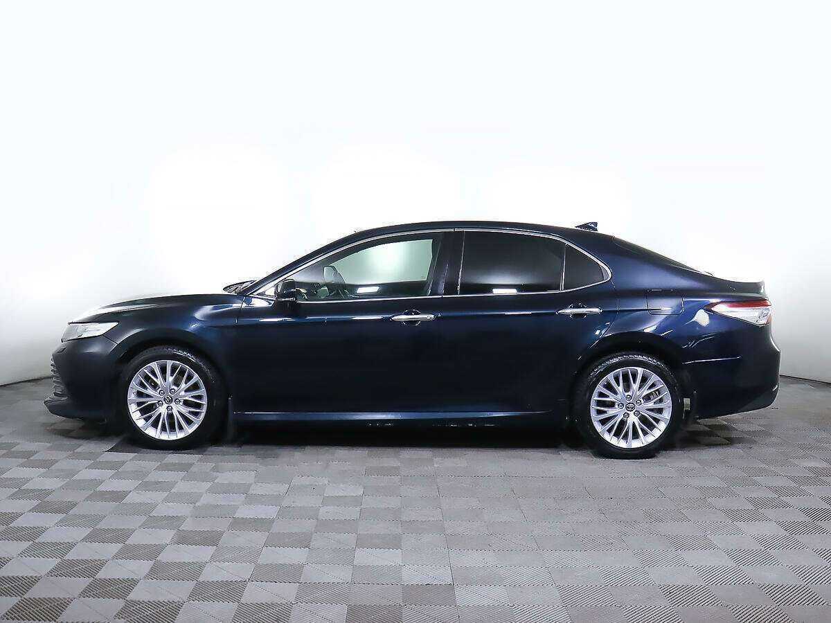 Toyota Camry 2019 года с пробегом. Фото: #6