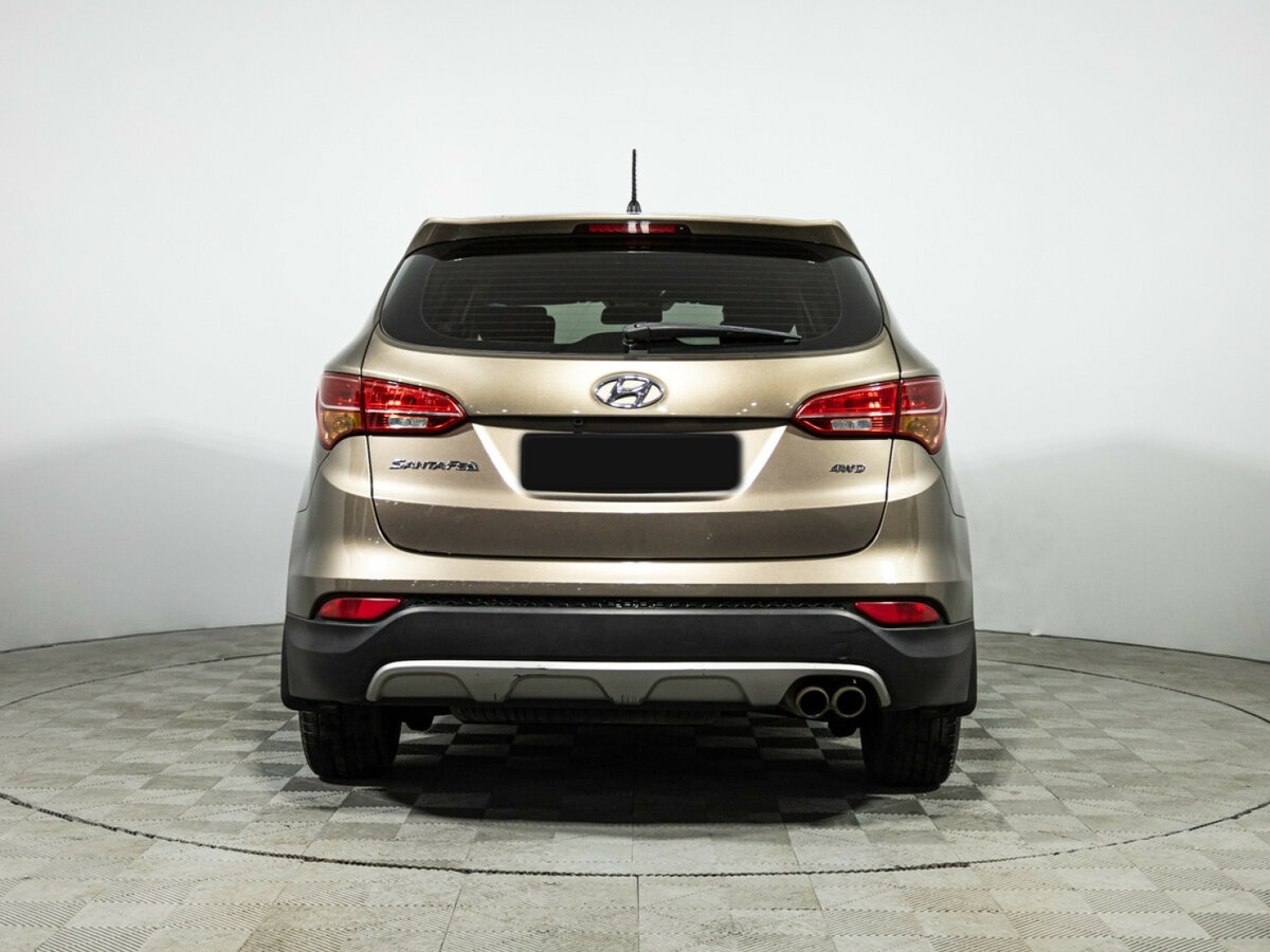 Hyundai Santa Fe 2013 года с пробегом. Фото: #4