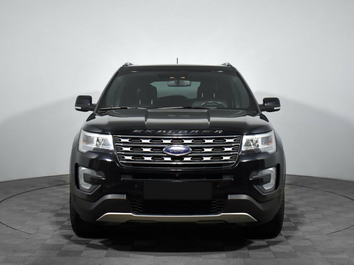 Ford Explorer 2016 года с пробегом. Фото: #1
