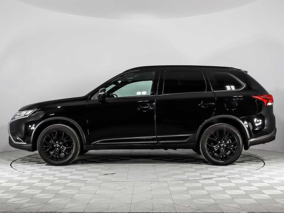 Mitsubishi Outlander 2021 года с пробегом. Фото: #7