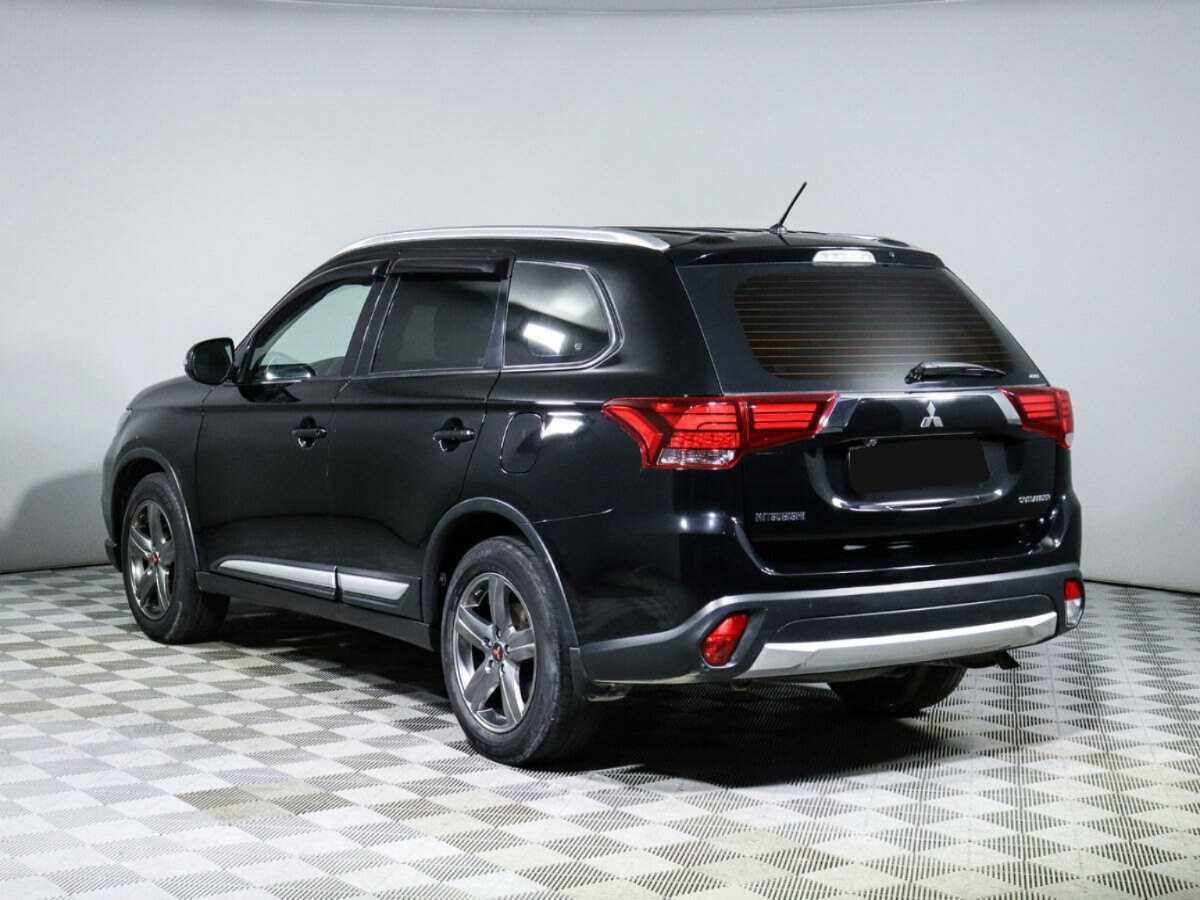 Mitsubishi Outlander 2016 года с пробегом. Фото: #6