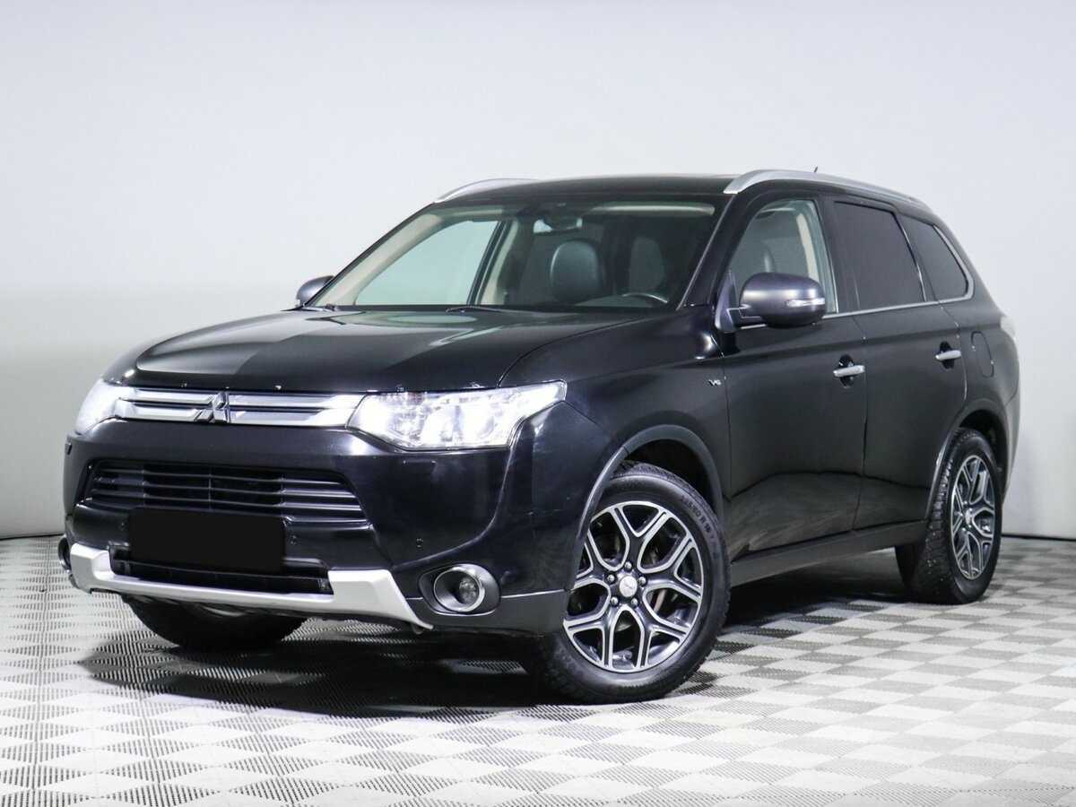 Mitsubishi Outlander 2014 года с пробегом. Фото: #0