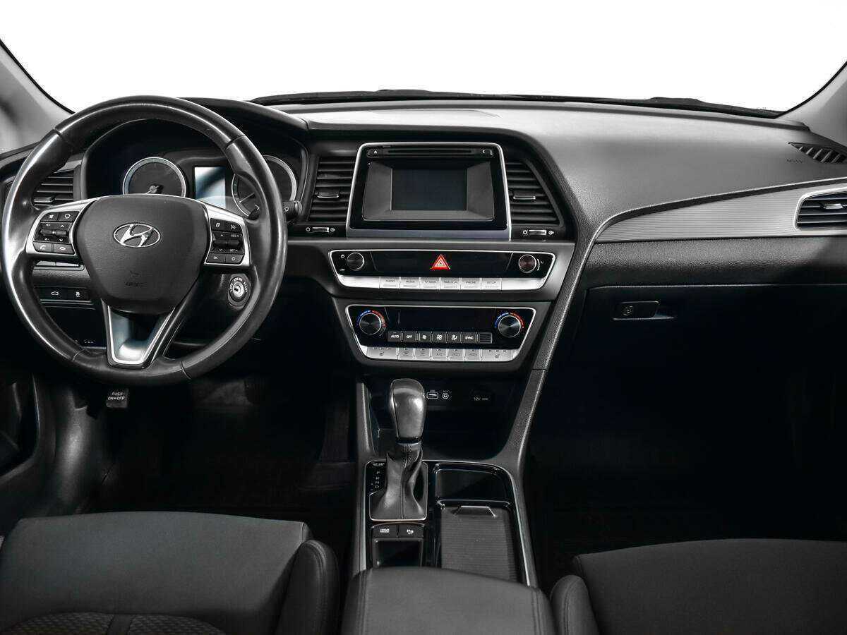 Hyundai Sonata 2017 года с пробегом. Фото: #11