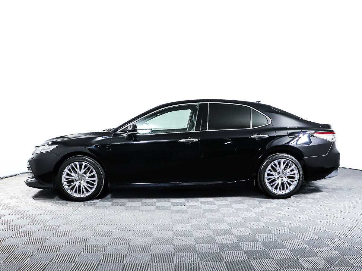 Toyota Camry 2020 года с пробегом. Фото: #7