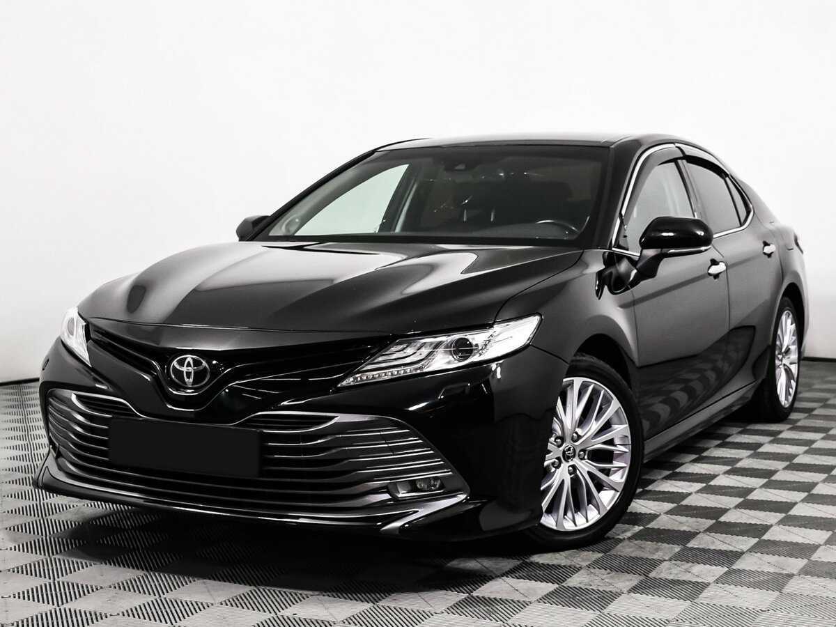 Toyota Camry 2019 года с пробегом. Посмотреть фото