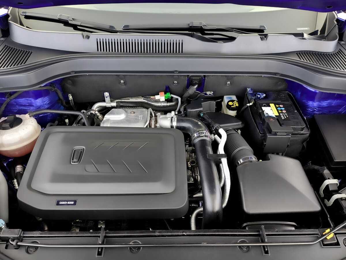 FAW Bestune T55 2023 года с пробегом. Фото: #8