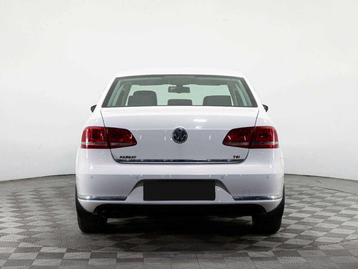 Volkswagen Passat 2014 года с пробегом. Фото: #5