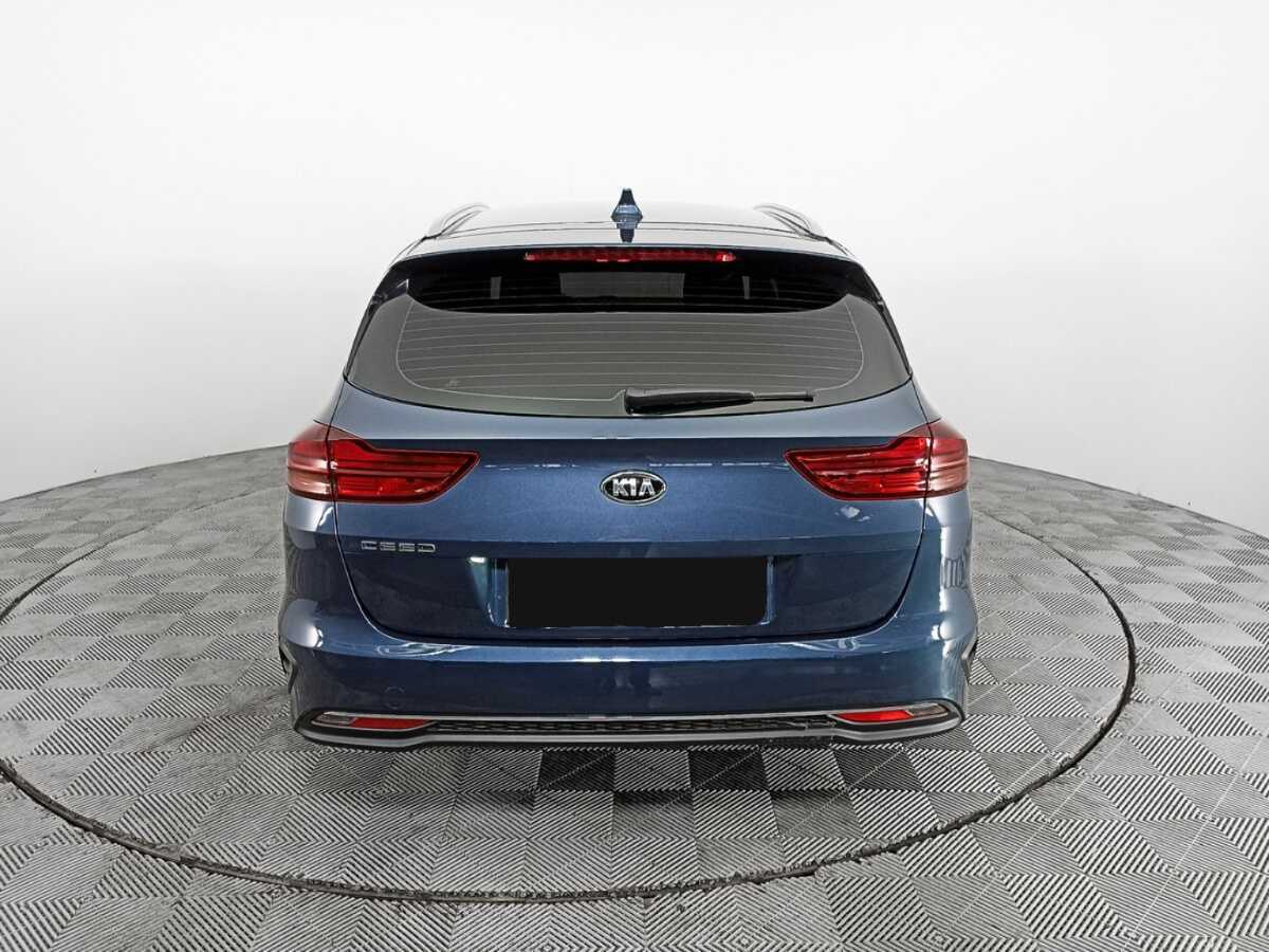 Kia Ceed 2021 года с пробегом. Фото: #5