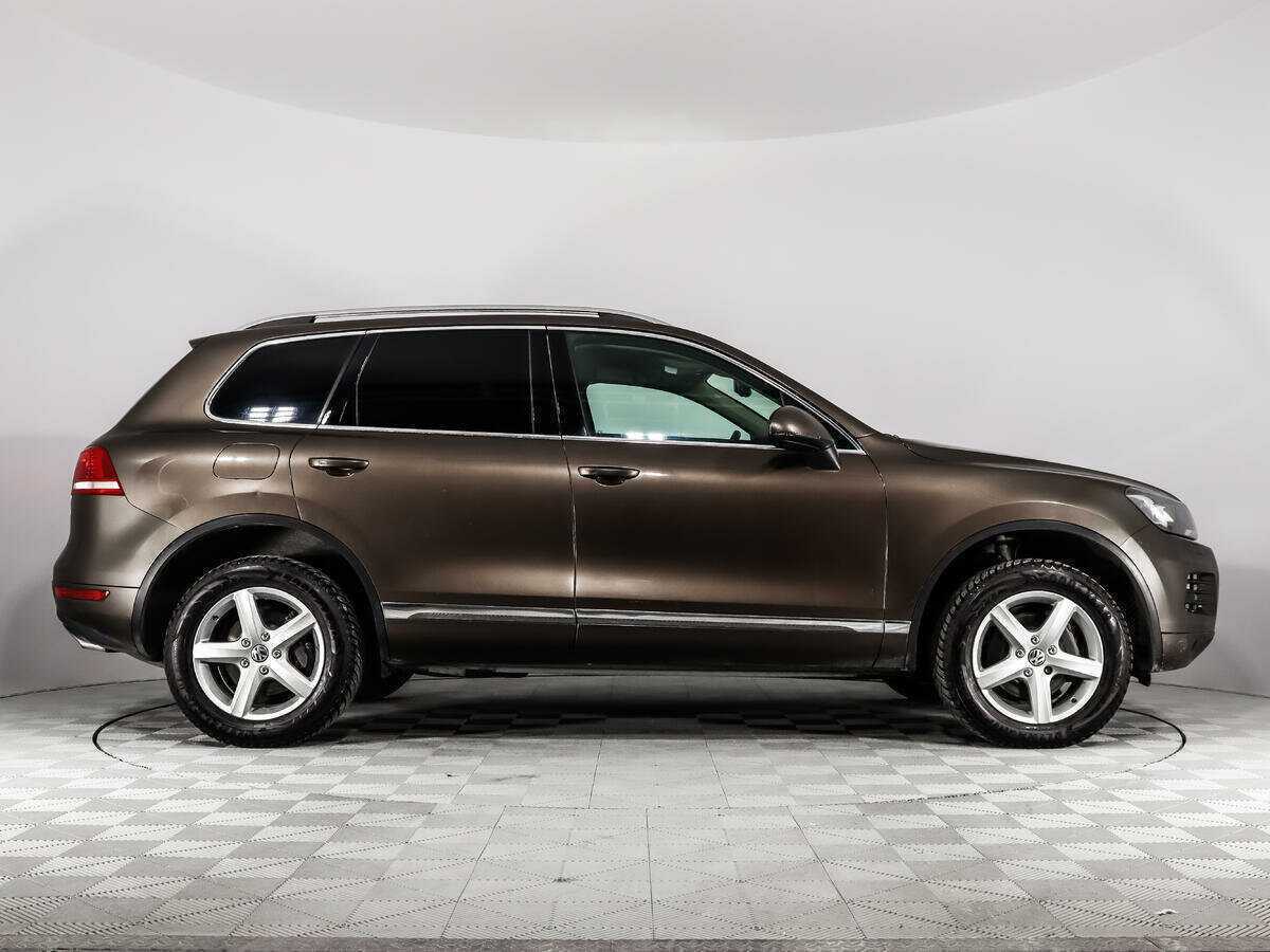 Volkswagen Touareg 2012 года с пробегом. Фото: #3