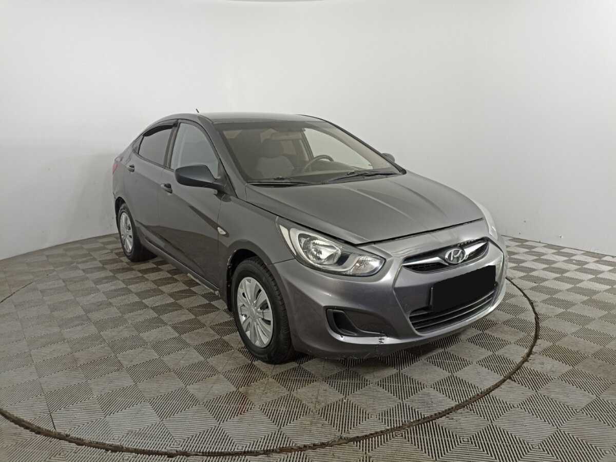 Hyundai Solaris 2013 года с пробегом. Фото: #2