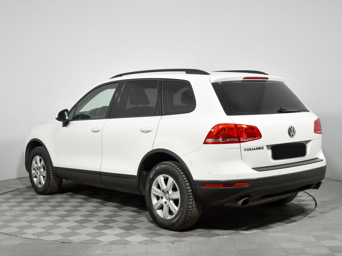Volkswagen Touareg 2015 года с пробегом. Фото: #6