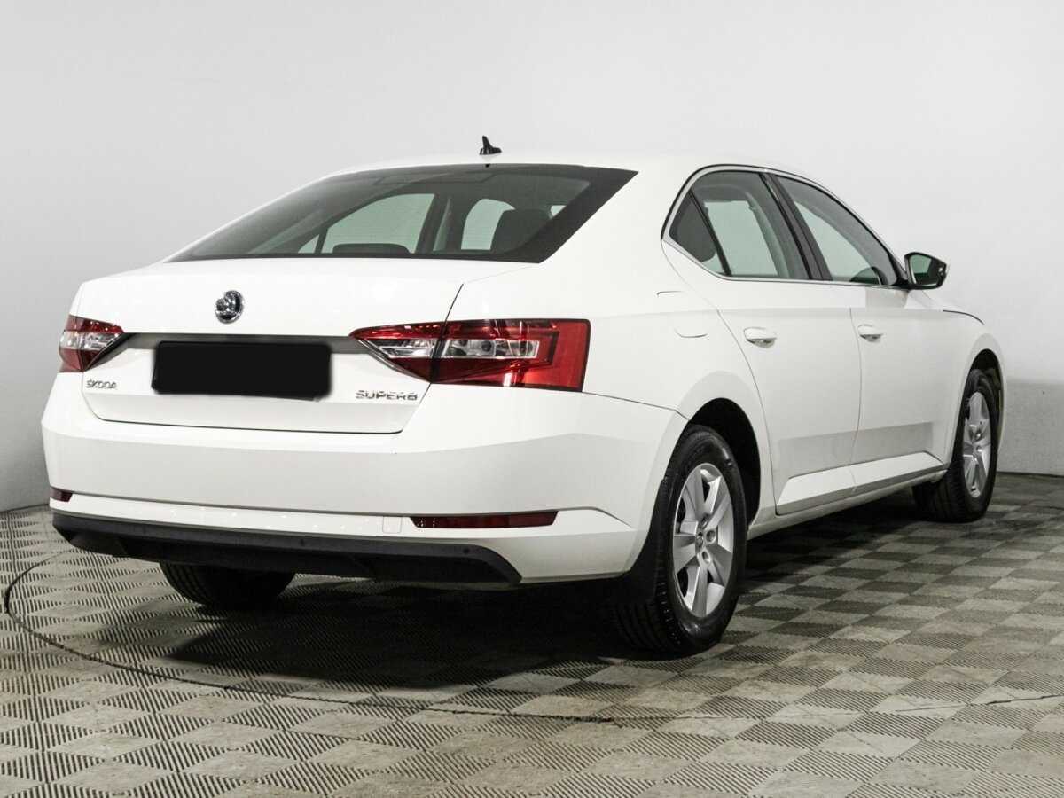 Skoda Superb 2016 года с пробегом. Фото: #4