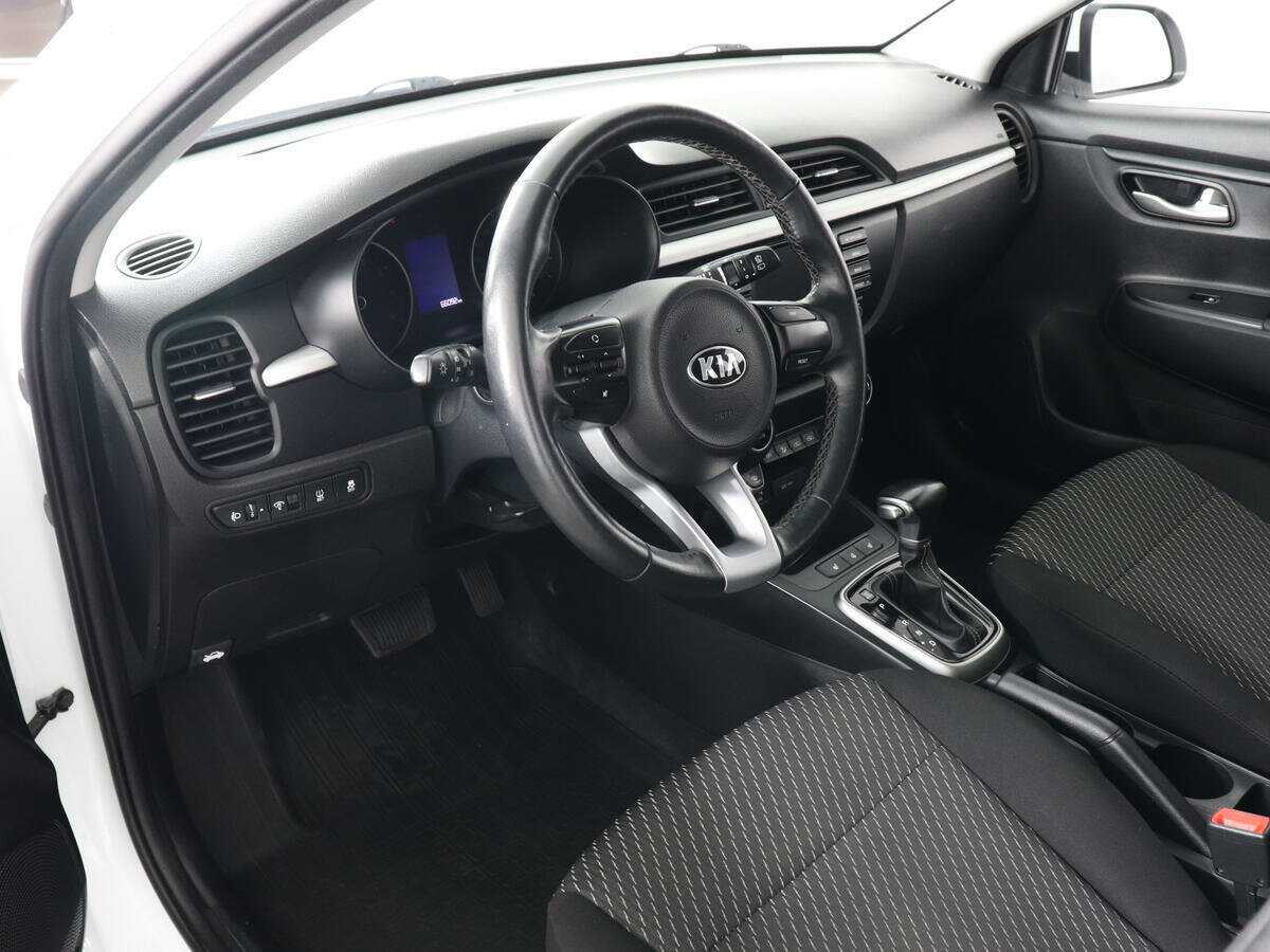 Kia Rio 2019 года с пробегом. Фото: #10