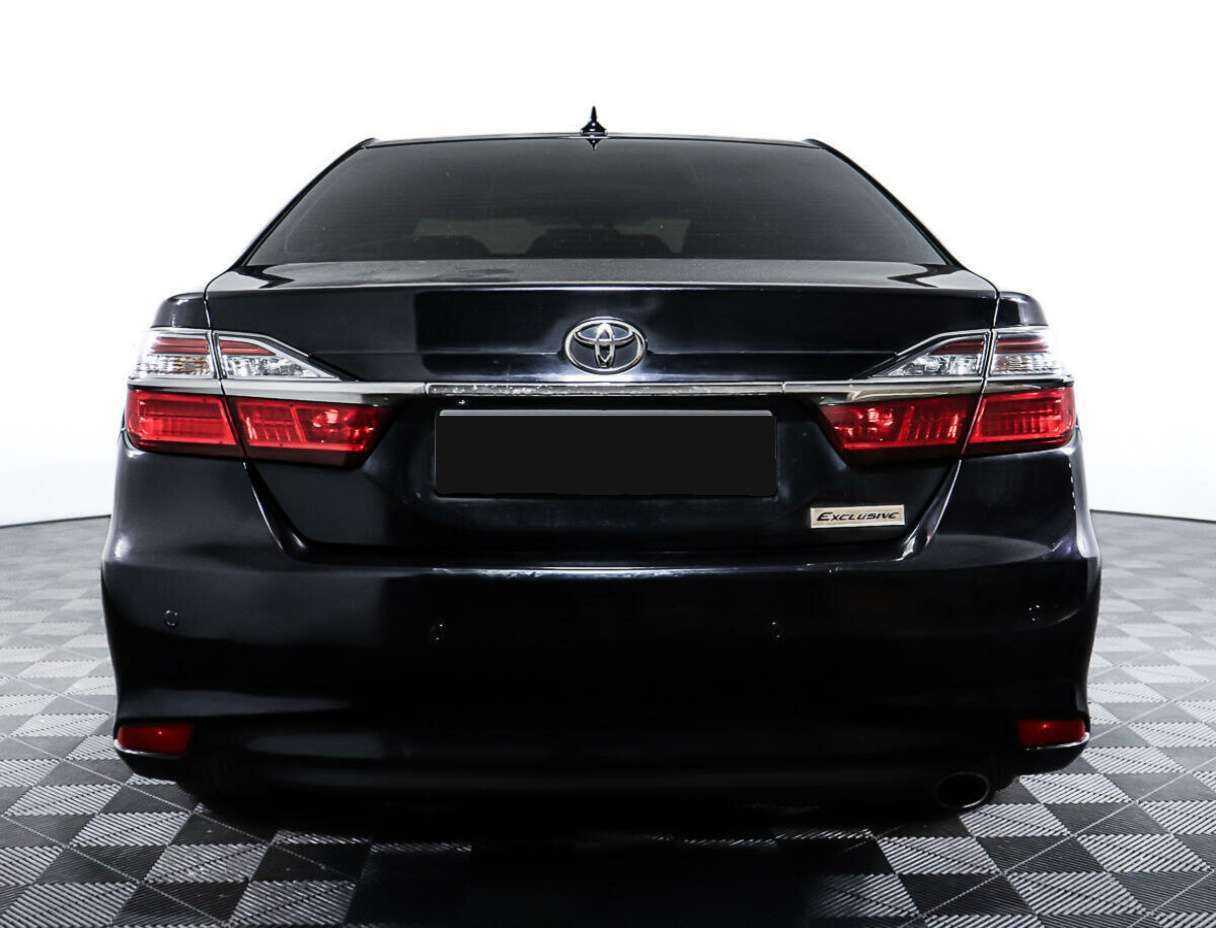 Toyota Camry 2017 года с пробегом. Фото: #5