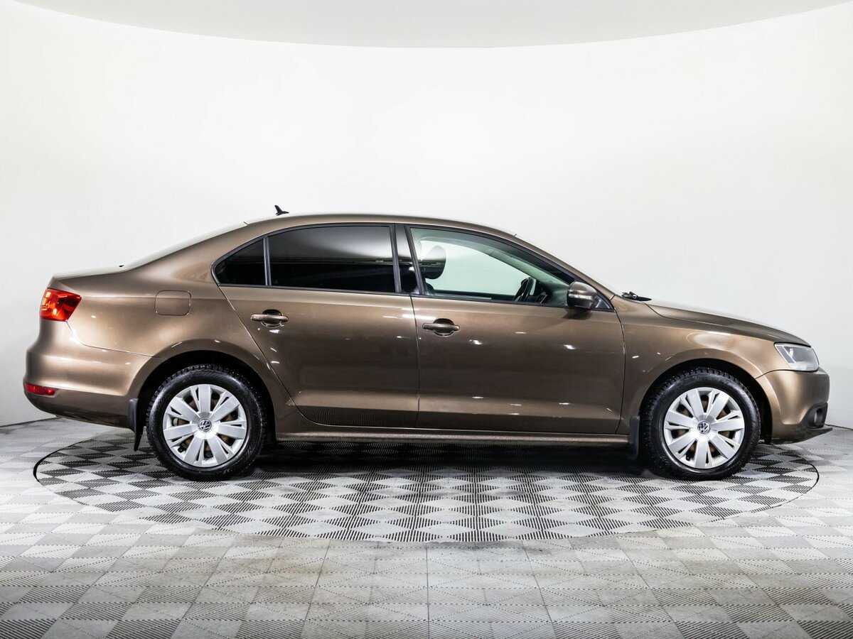 Volkswagen Jetta 2012 года с пробегом. Фото: #3