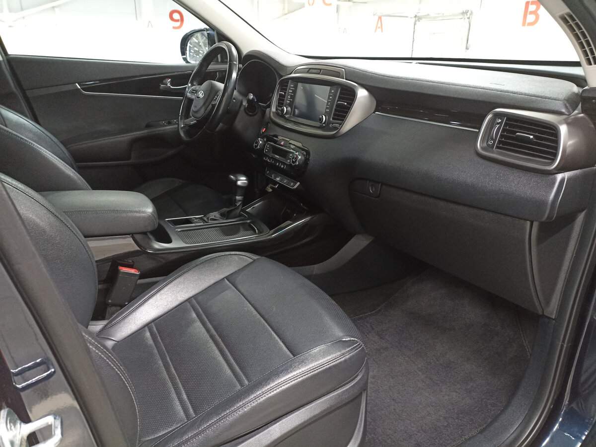Kia Sorento 2019 года с пробегом. Фото: #10