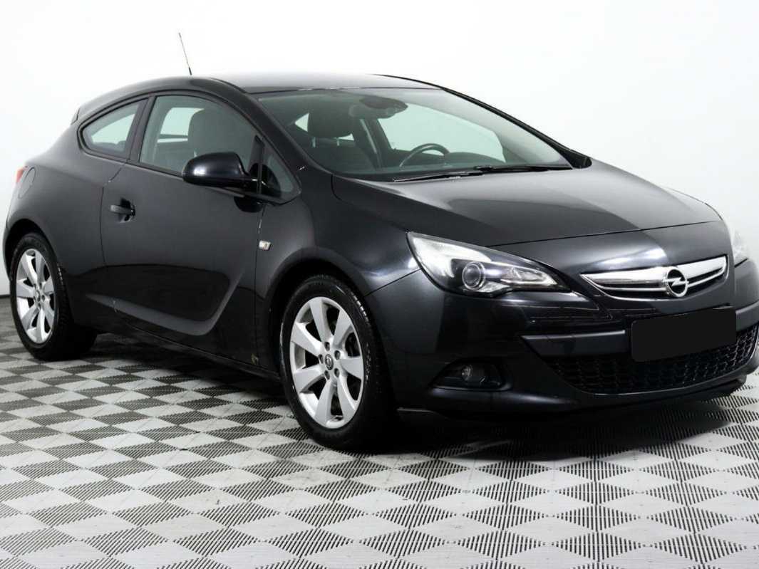 Opel Astra 2012 года с пробегом. Фото: #2