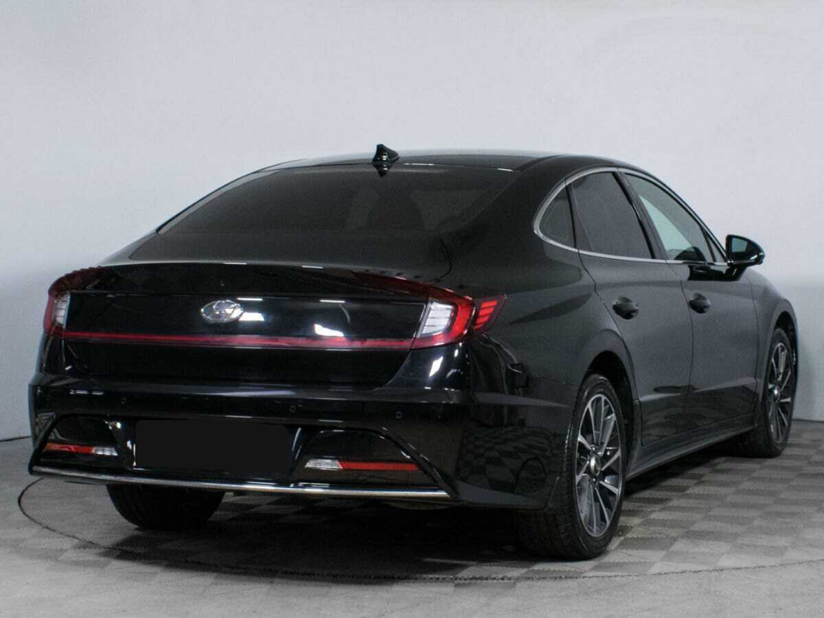 Hyundai Sonata 2021 года с пробегом. Фото: #4
