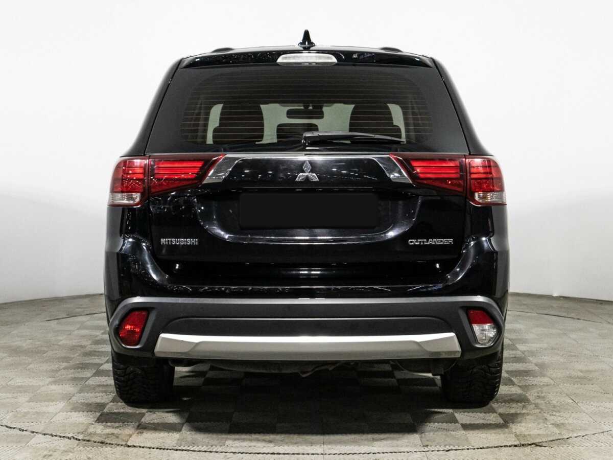Mitsubishi Outlander 2018 года с пробегом. Фото: #5