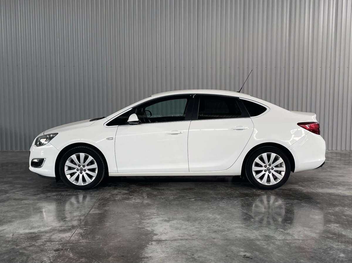 Opel Astra 2014 года с пробегом. Фото: #7