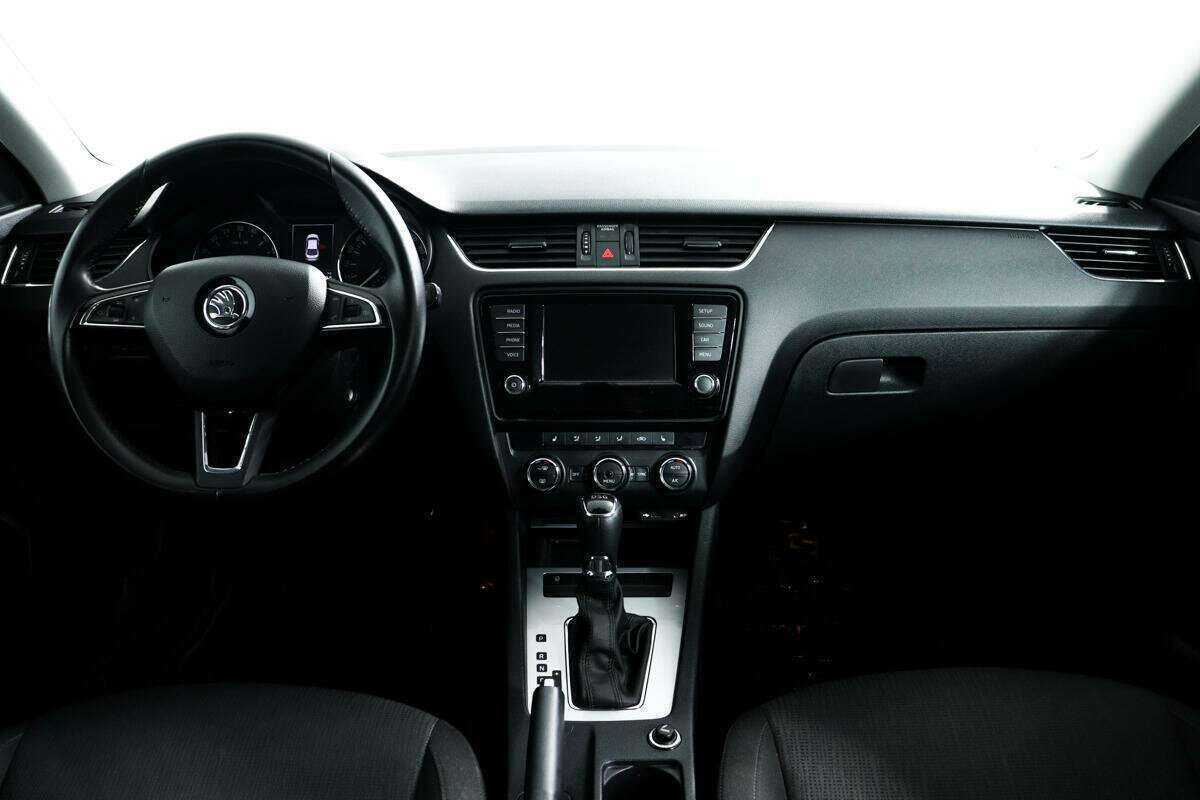 Skoda Octavia 2015 года с пробегом. Фото: #10