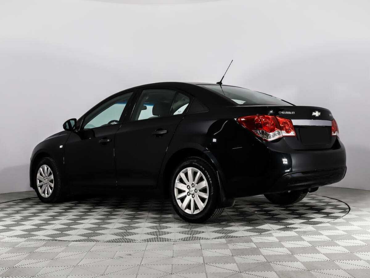 Chevrolet Cruze 2013 года с пробегом. Фото: #4