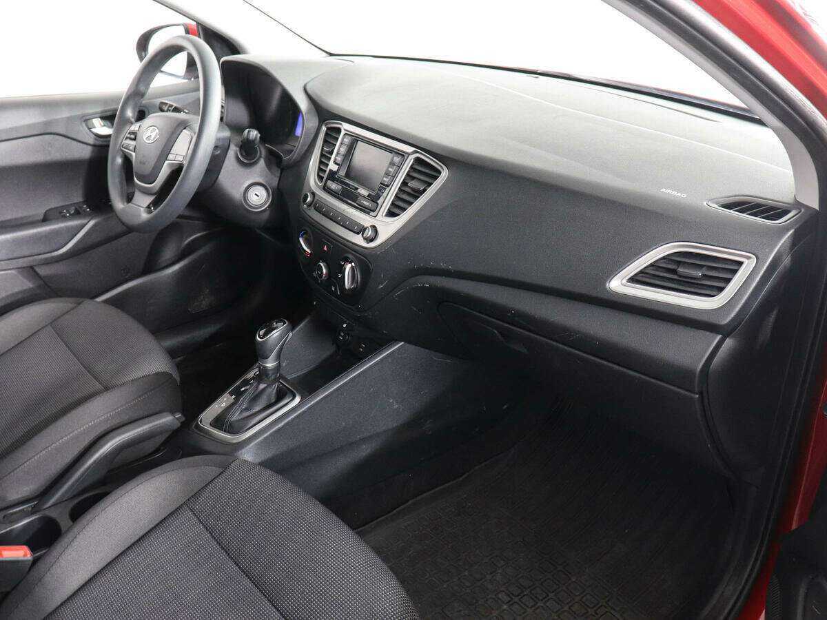 Hyundai Solaris 2021 года с пробегом. Фото: #8