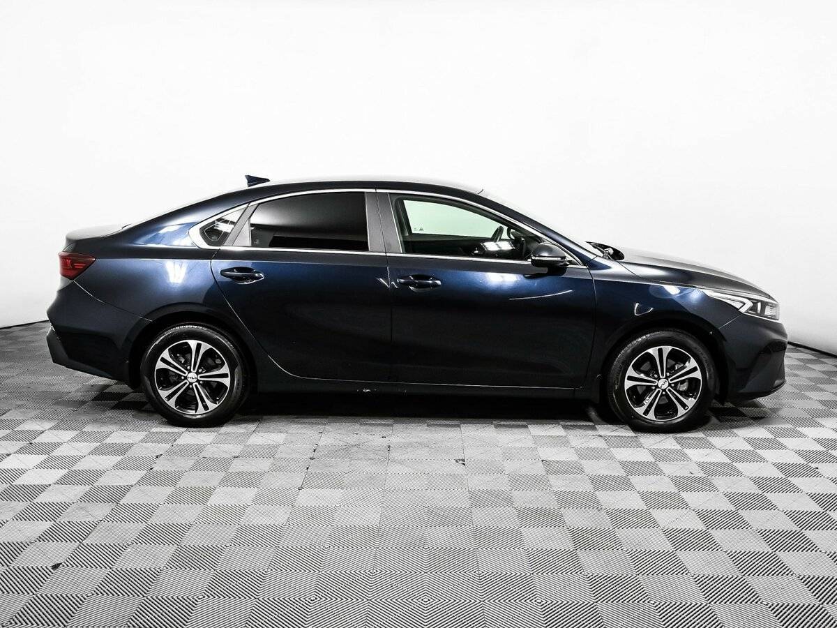 Kia Cerato 2022 года с пробегом. Фото: #3