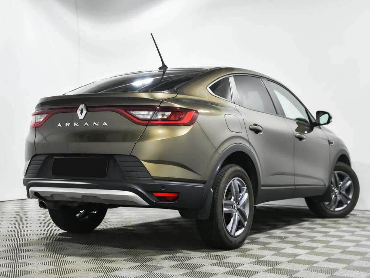 Renault Arkana 2021 года с пробегом. Фото: #3