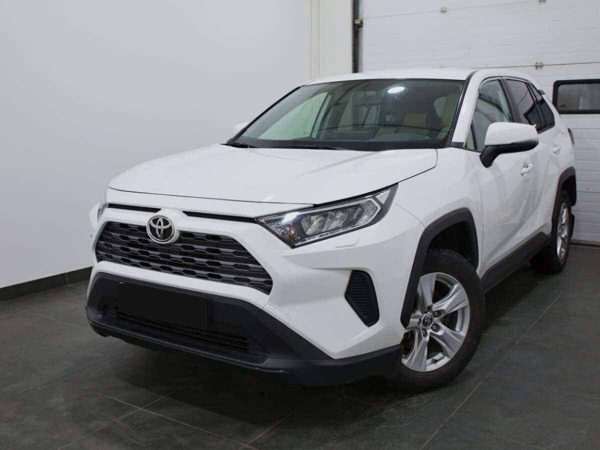 Toyota RAV4 2020 года с пробегом. Фото: #0