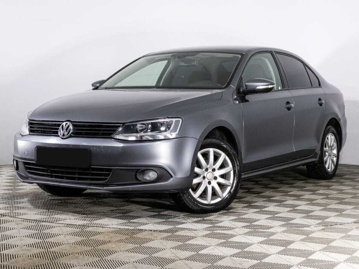 Volkswagen Jetta 2012 года с пробегом. Посмотреть фото