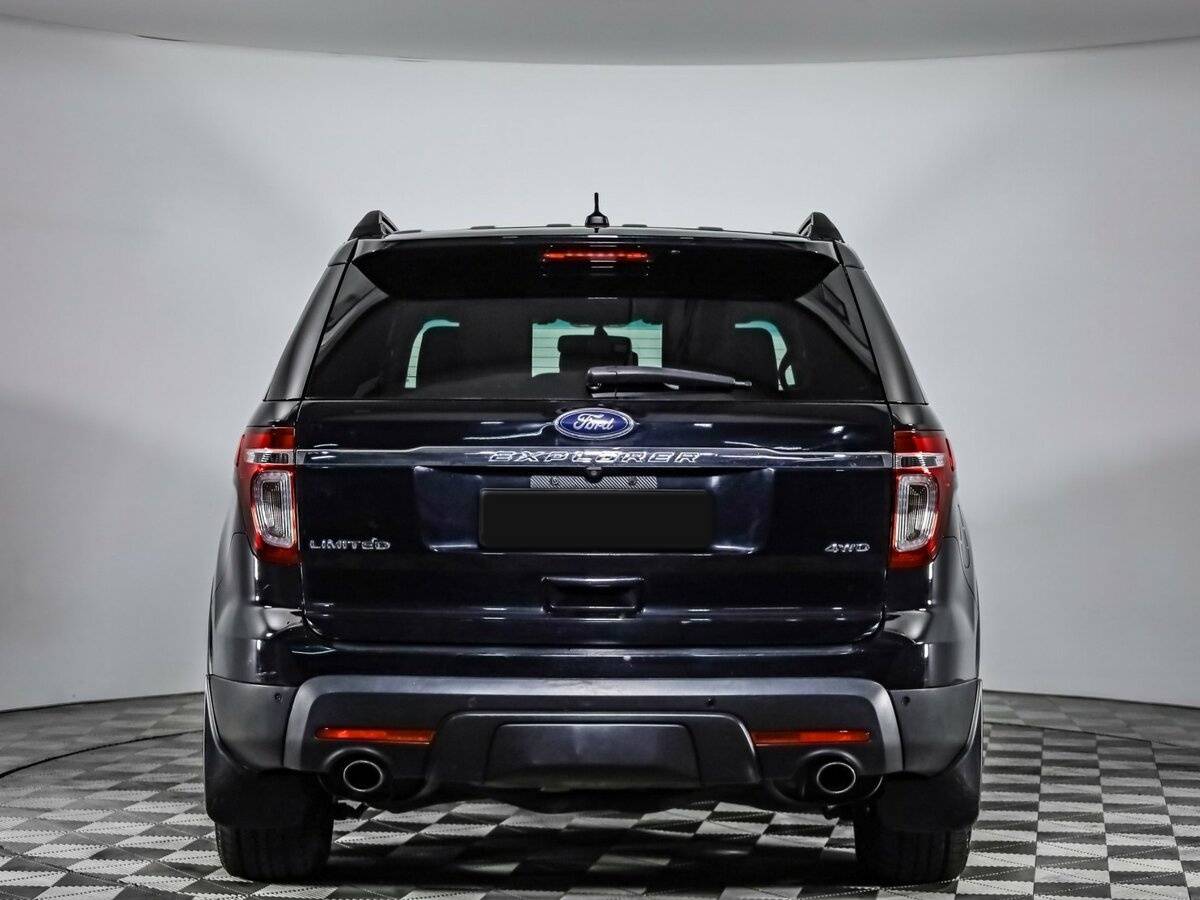 Ford Explorer 2013 года с пробегом. Фото: #5