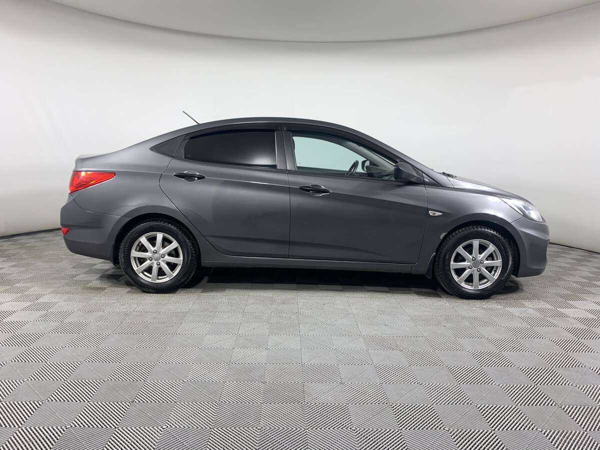 Hyundai Solaris 2012 года с пробегом. Фото: #3
