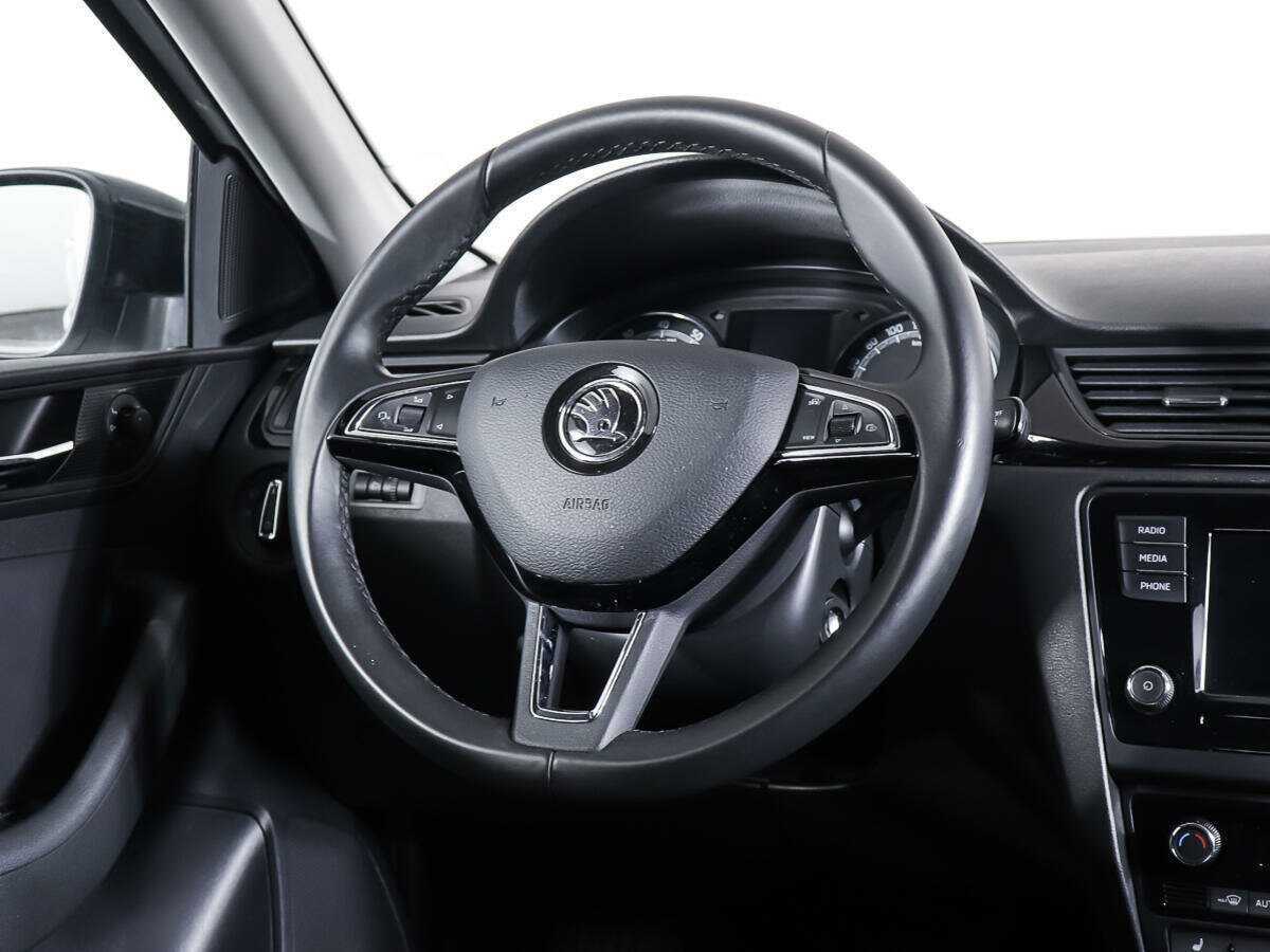 Skoda Rapid 2019 года с пробегом. Фото: #14