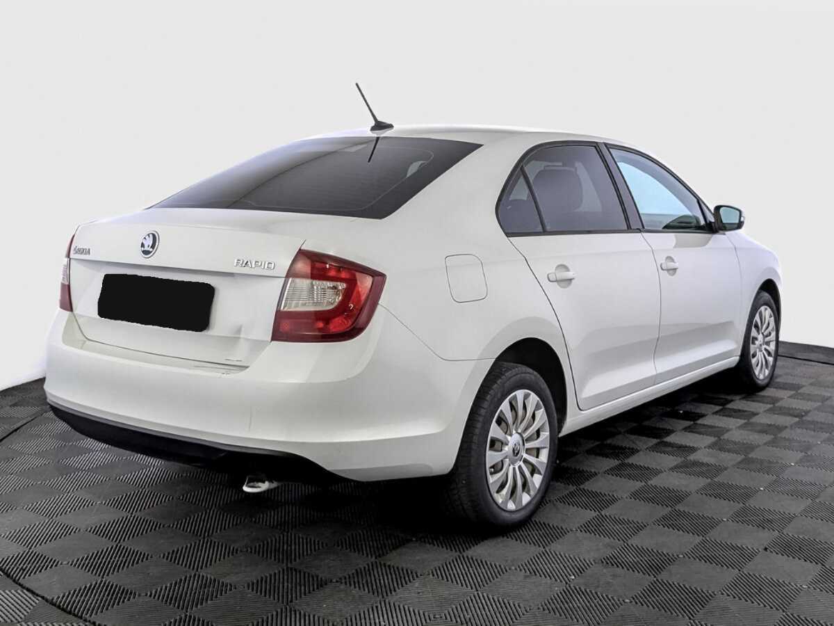 Skoda Rapid 2019 года с пробегом. Фото: #4