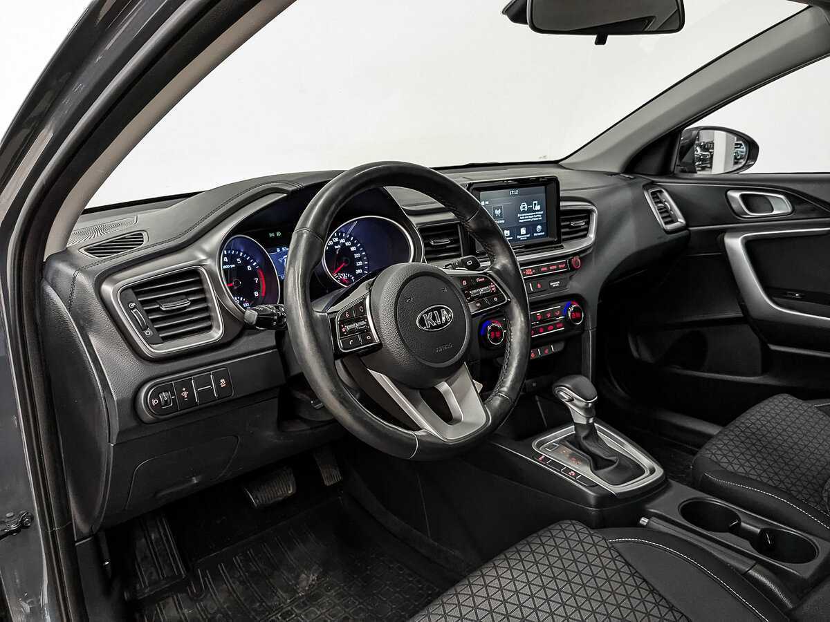 Kia Ceed 2019 года с пробегом. Фото: #14