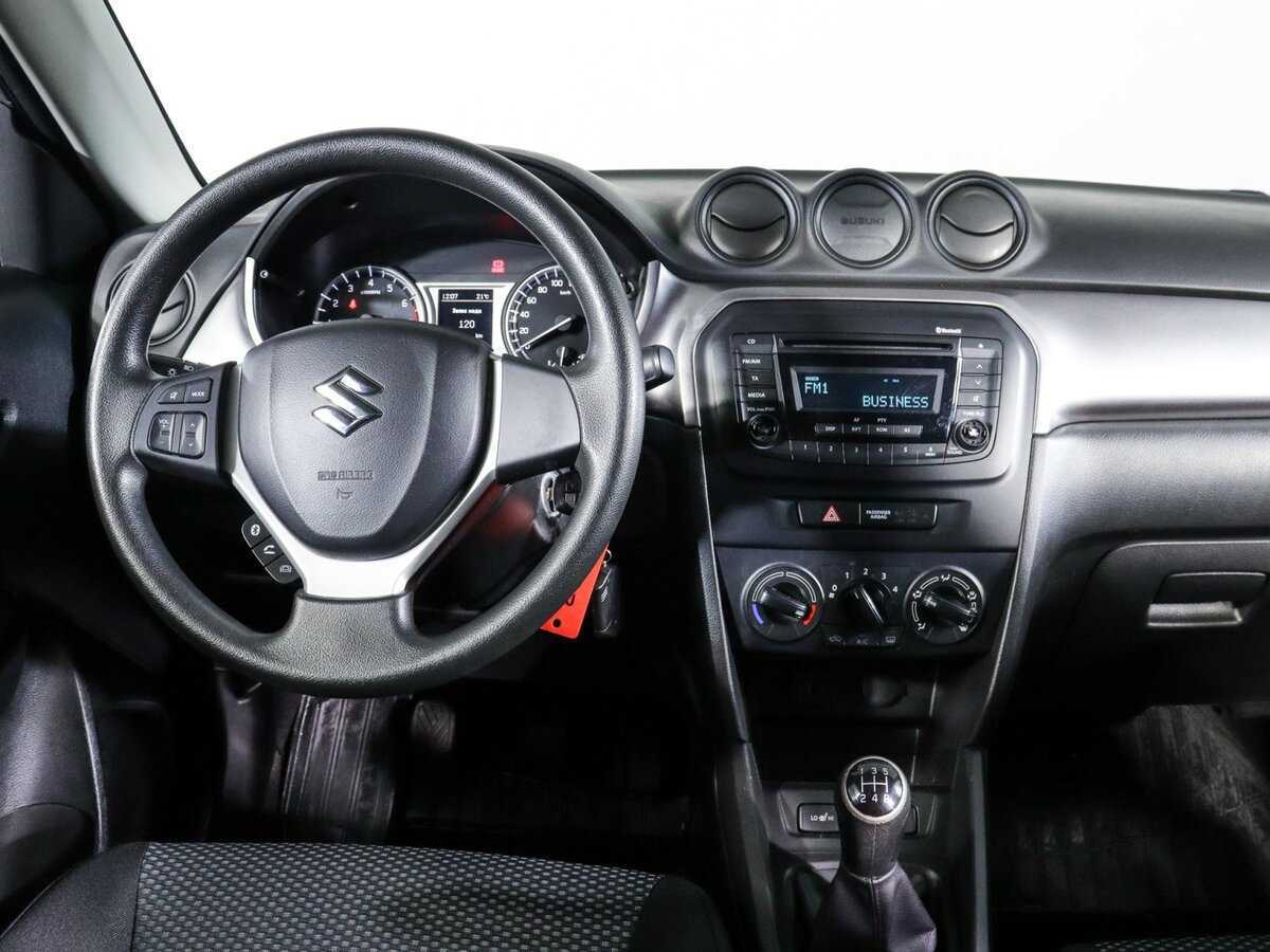 Suzuki Vitara 2019 года с пробегом. Фото: #8