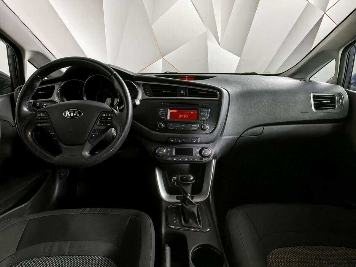 Kia Ceed 2015 года с пробегом. Фото: #9
