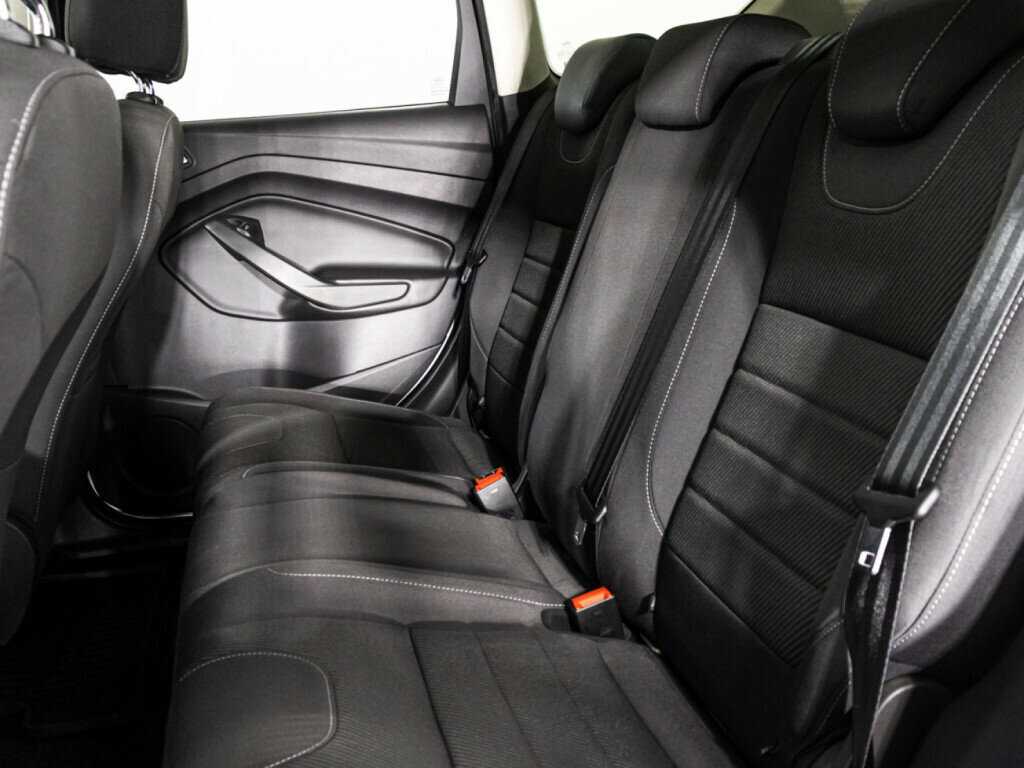 Ford Kuga 2014 года с пробегом. Фото: #9
