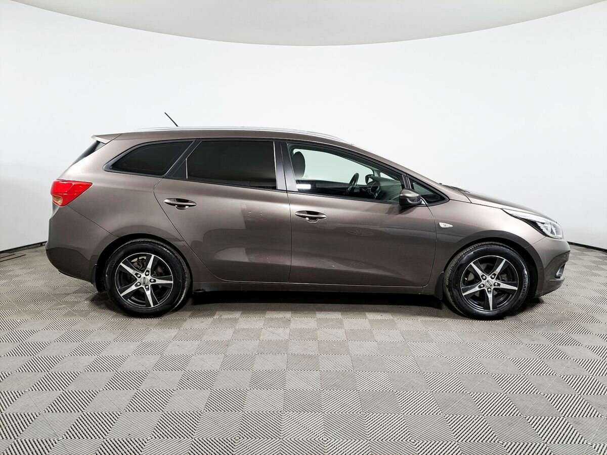 Kia Ceed 2015 года с пробегом. Фото: #3