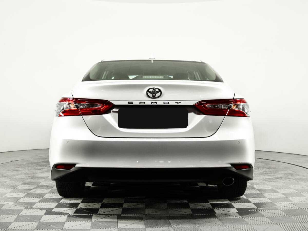 Toyota Camry 2020 года с пробегом. Фото: #5